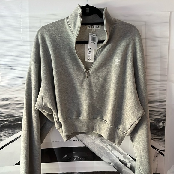 Eterne CROPPED HALF-ZIP SWEATSHIRT